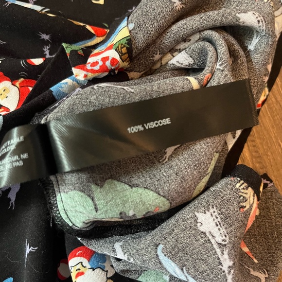 Denim and Flower Lets Beach Up Santa Short Sleeve Button Down Shirt SZ L - Picture 8 of 9